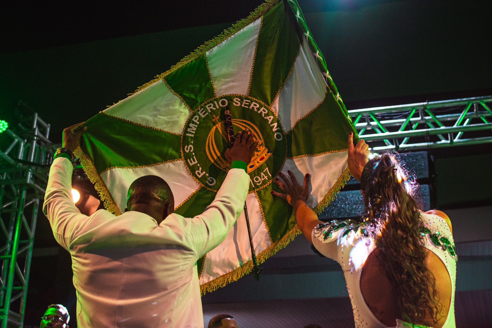 Samba Rta Império Serrano recebe Jorge Aragão e lança enredo para 2025 na ...